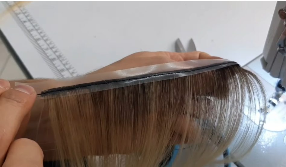 Couture de la bande - Fabrication extensions de cheveux