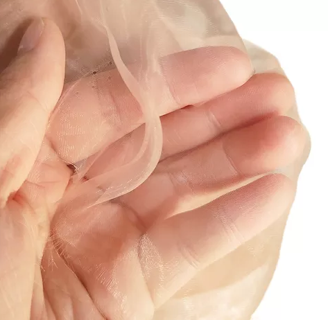 Micro Tulle / Nano Peau
