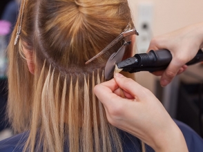 Les extensions de cheveux à la kératine pour donner du volume à vos cheveux
